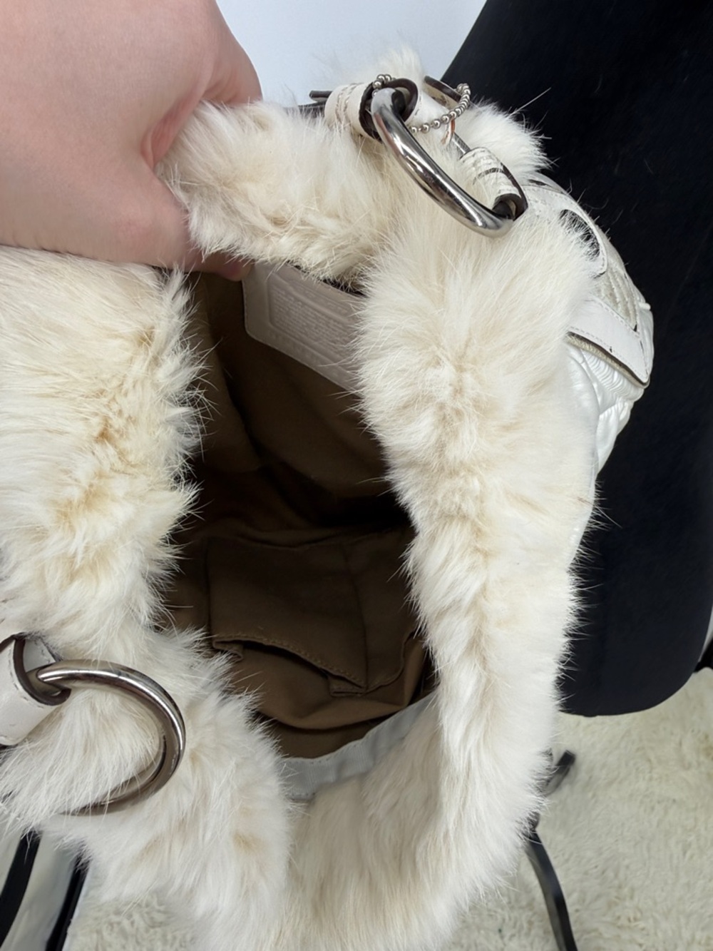 Vtg Y2K Coach “Ski Rabbit” fur hobo bag 2005 - Picture 12 of 16